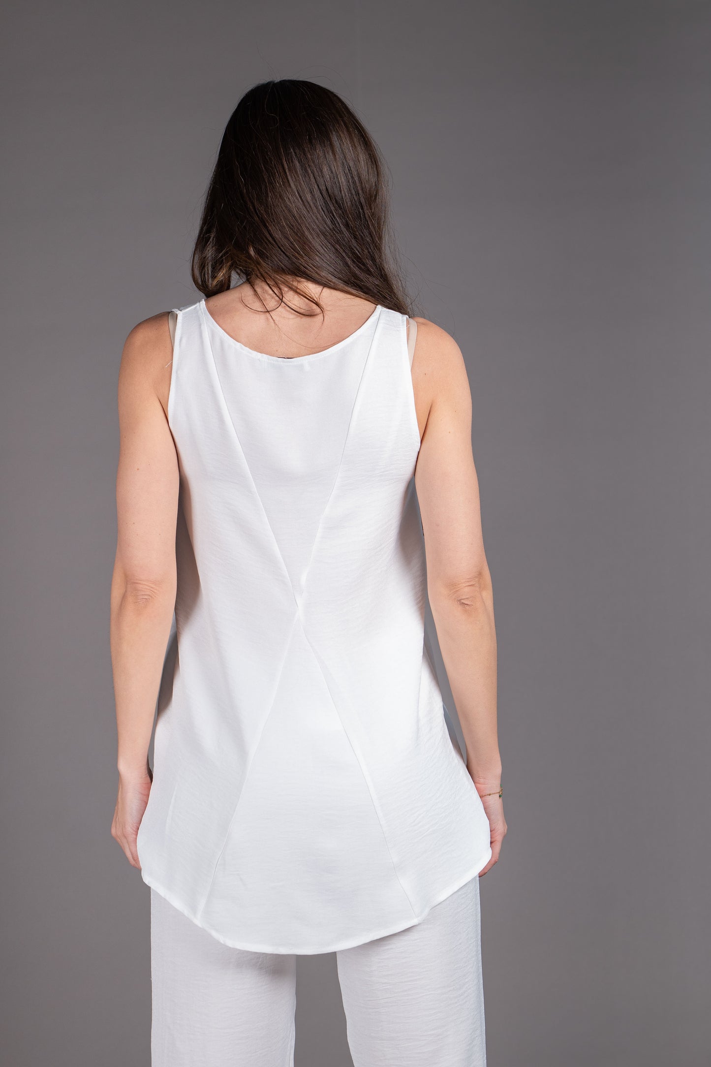 Conjunto pantalón y top en simil lino blanco