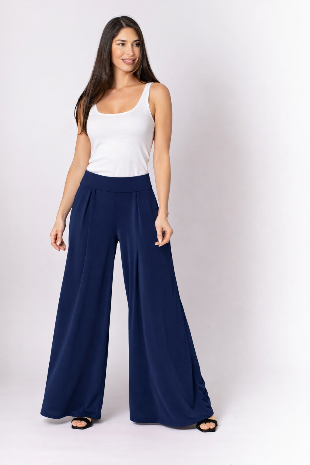 Pantalón palazzo con goma en la cintura marino
