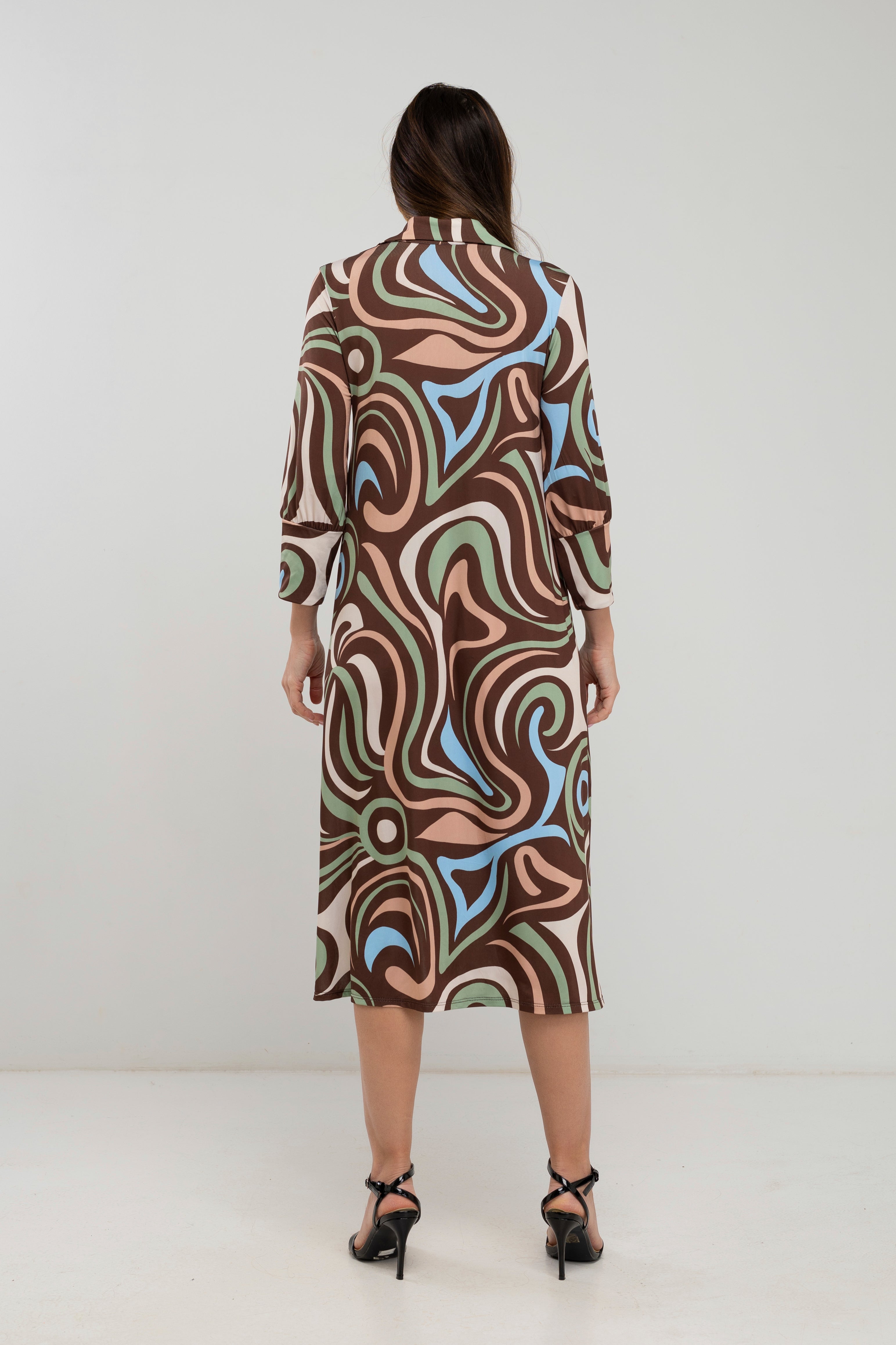 Vestido midi de cuello polo estampado