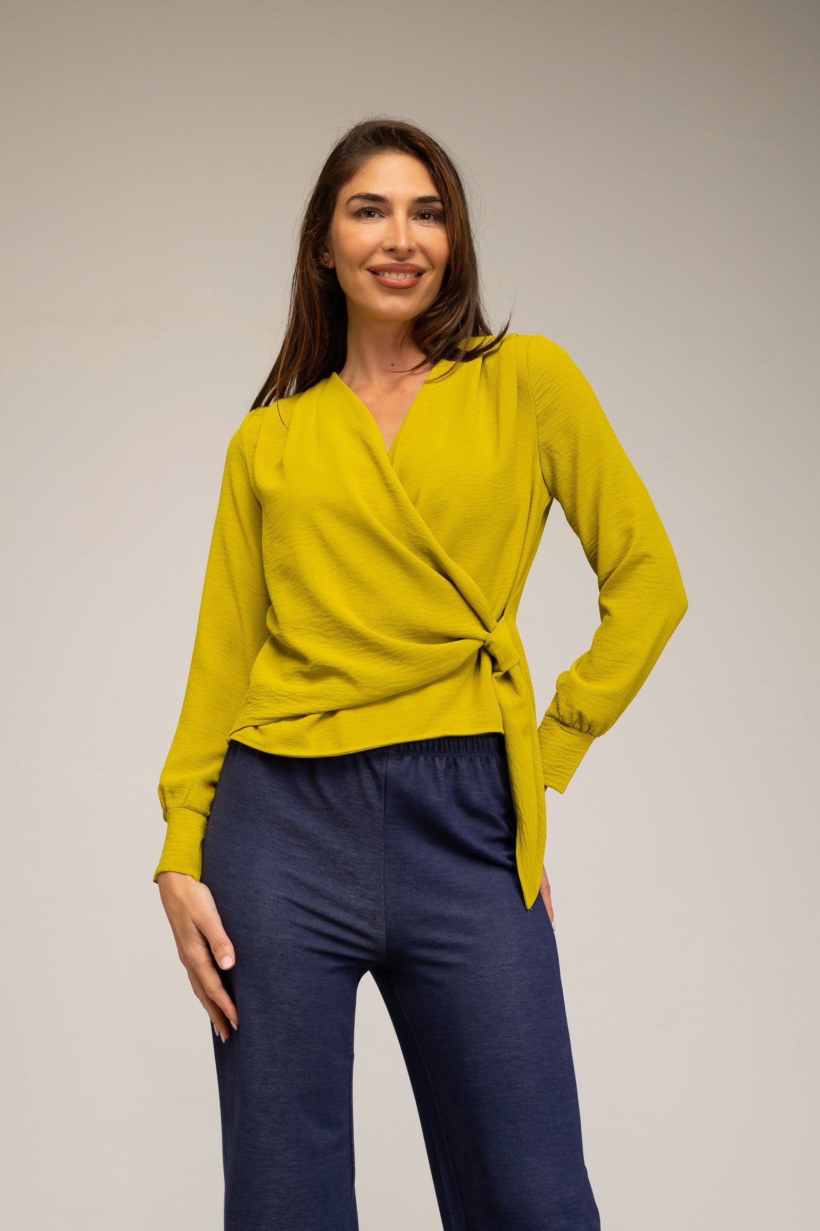 Blusa mujer cruzada escote pico