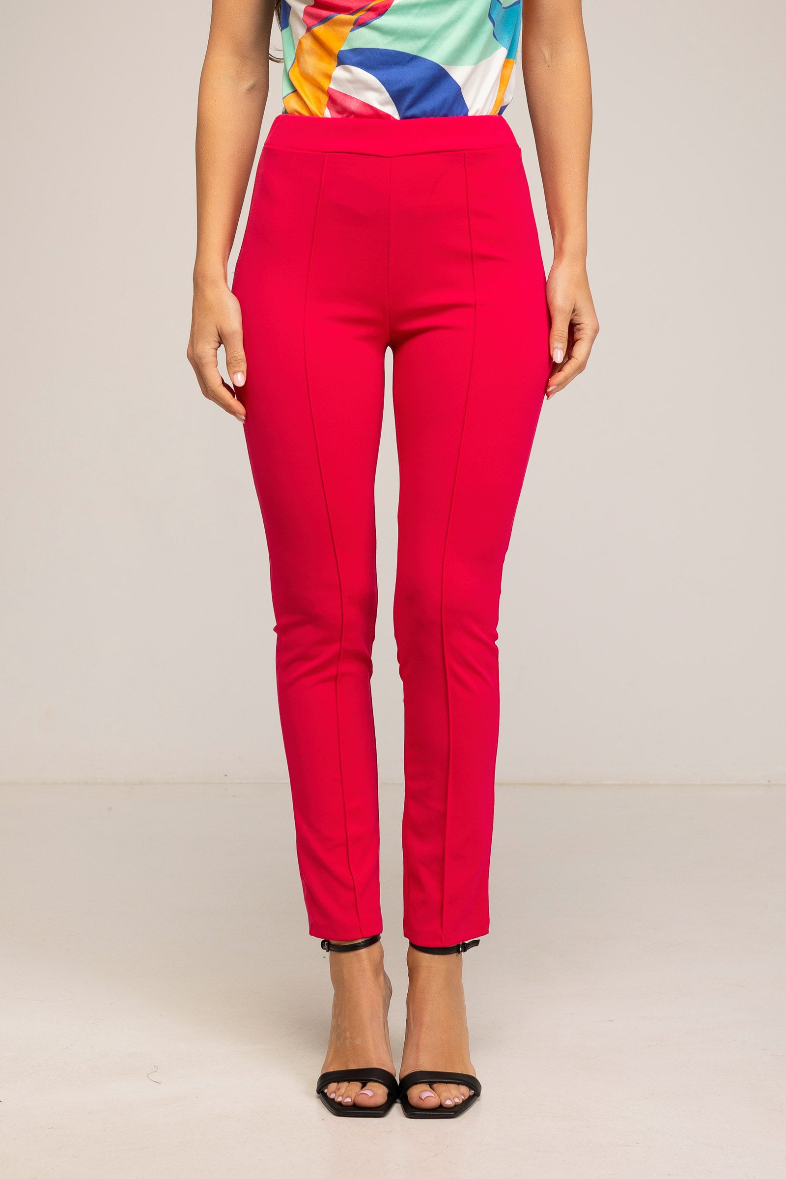 Pantalón pitillo de neocrepe fuxia
