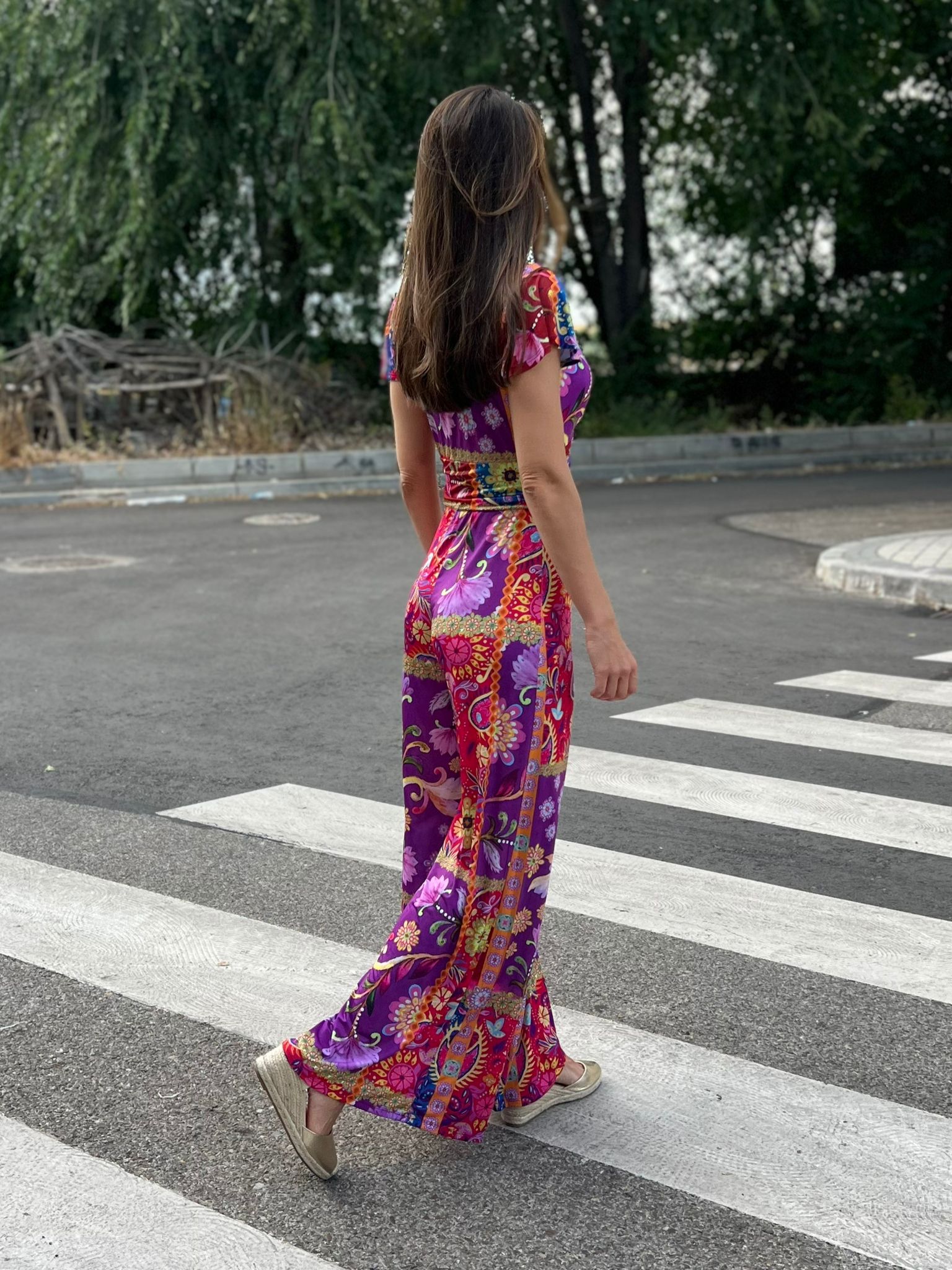 Mono nudo manga corta estampado patch fuxia/rojo