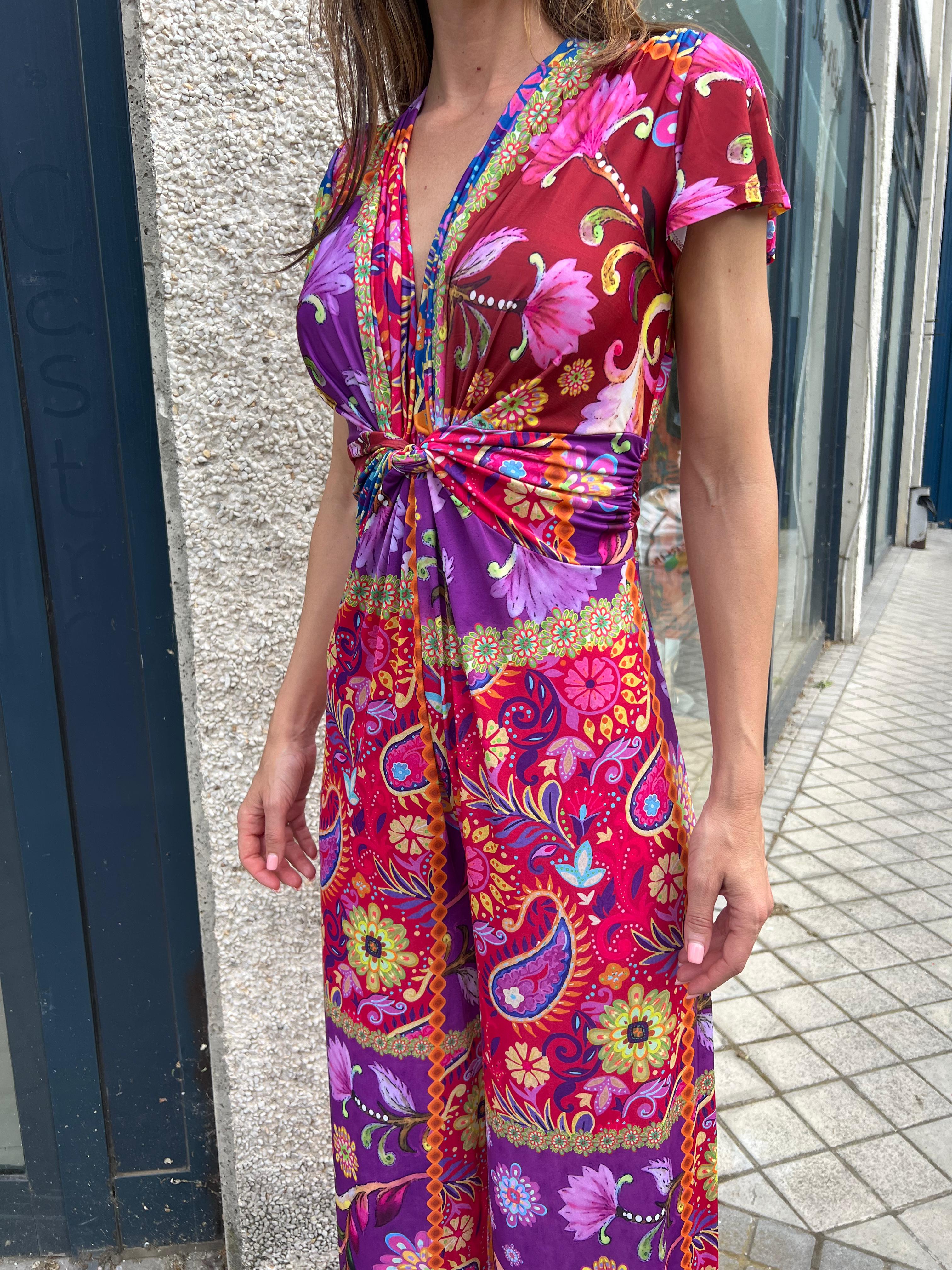 Mono nudo manga corta estampado patch fuxia/rojo