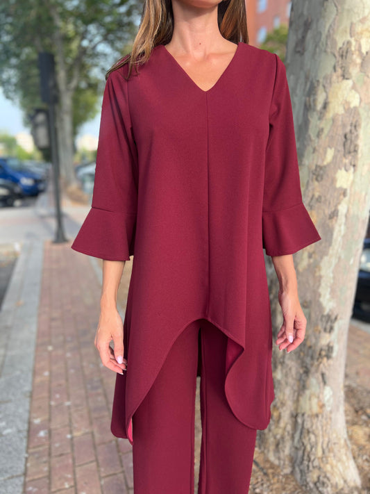 Conjunto túnica larga y pantalón en neocrepe granate