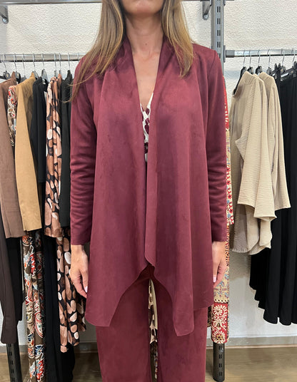 Conjunto antelina Chaqueta larga y pantalón recto