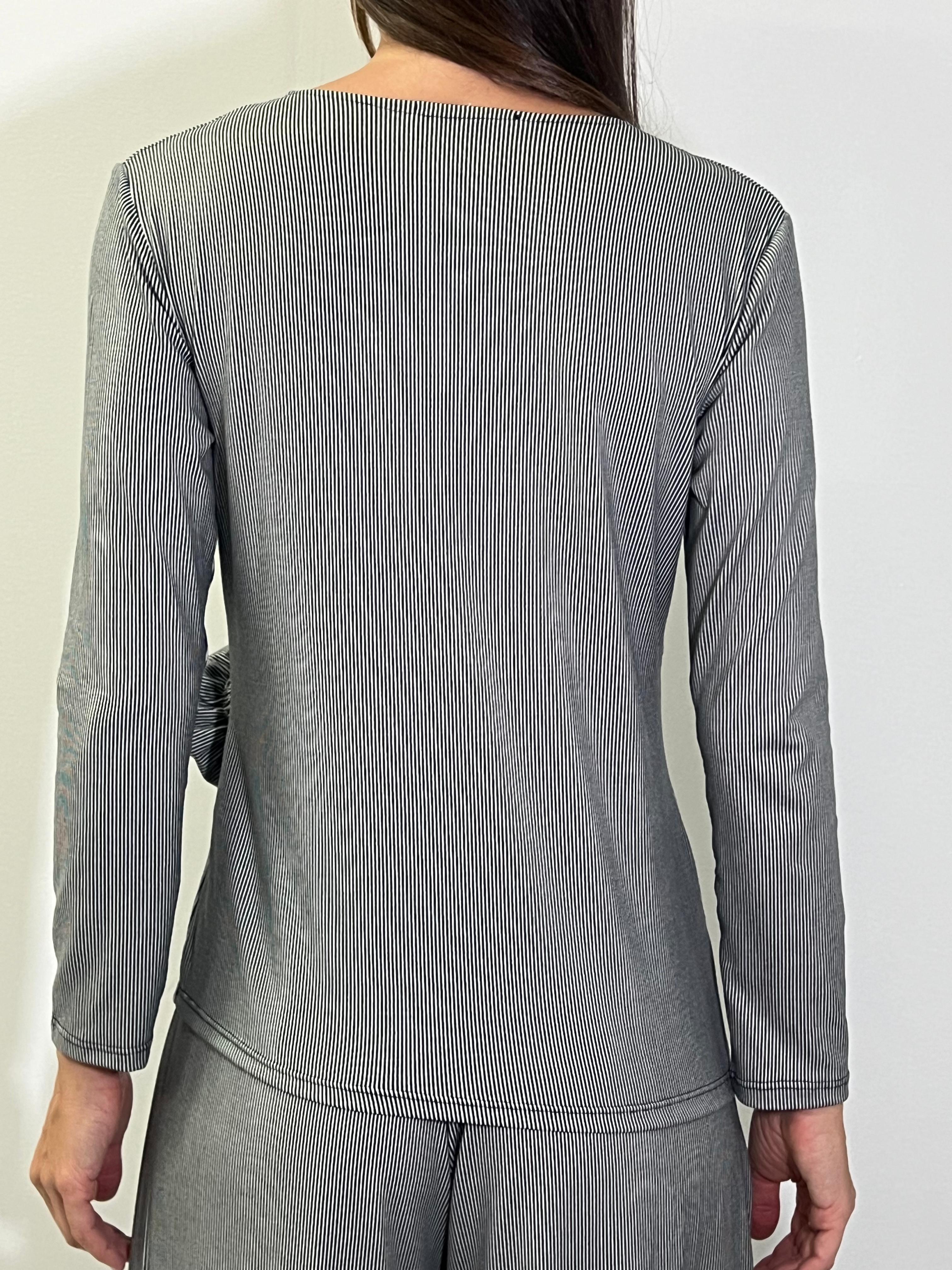 Conjunto pantalón palazzo y camiseta flor