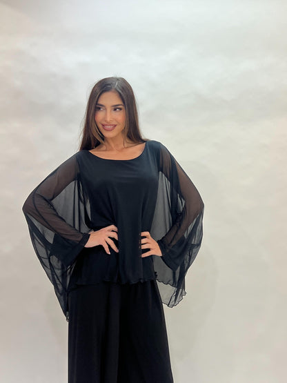 Camiseta Capa de Tul- Elegancia y ligereza en cada movimiento