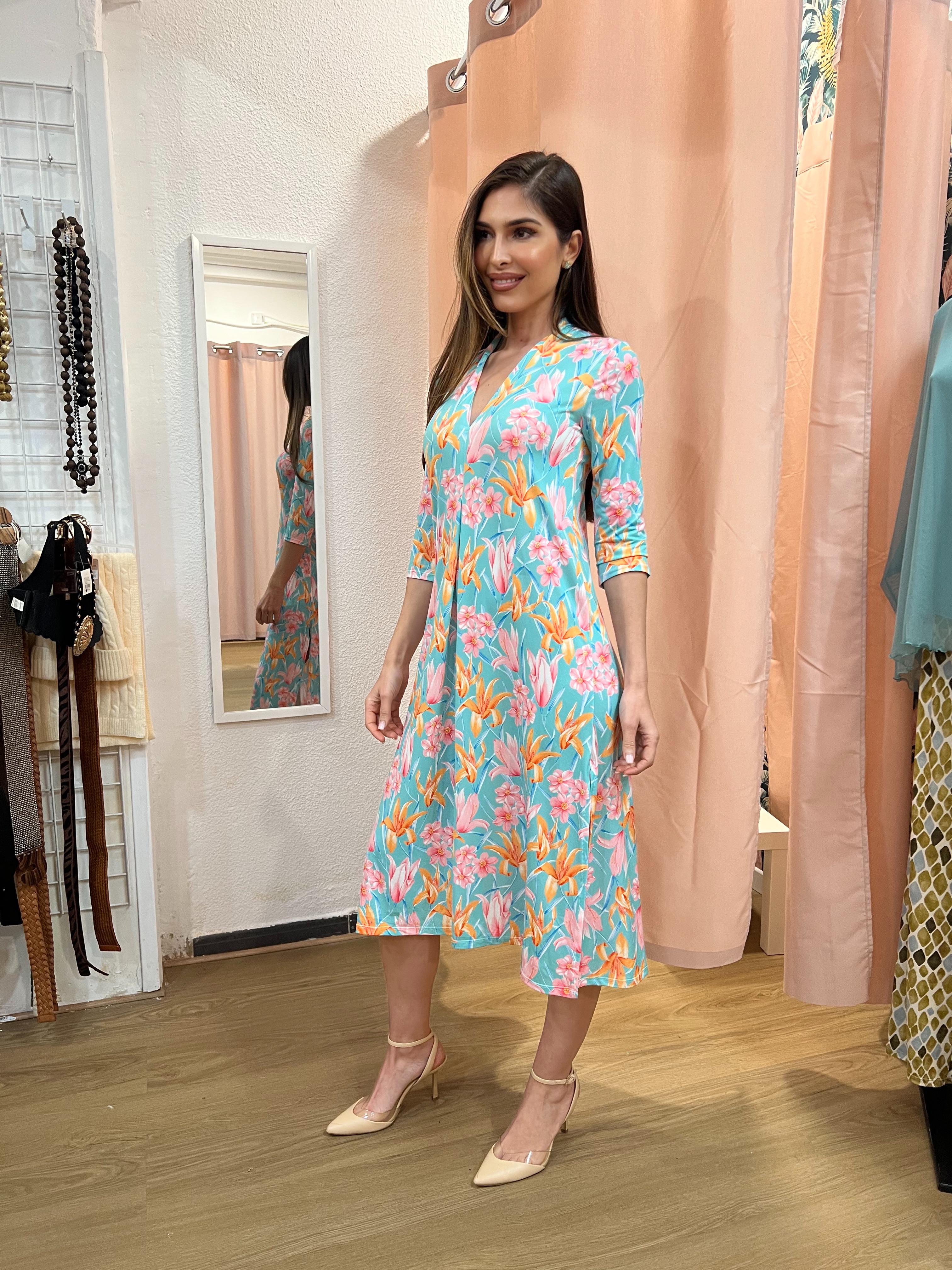 Vestido Midi con pliegue delantero y escote pico estampado