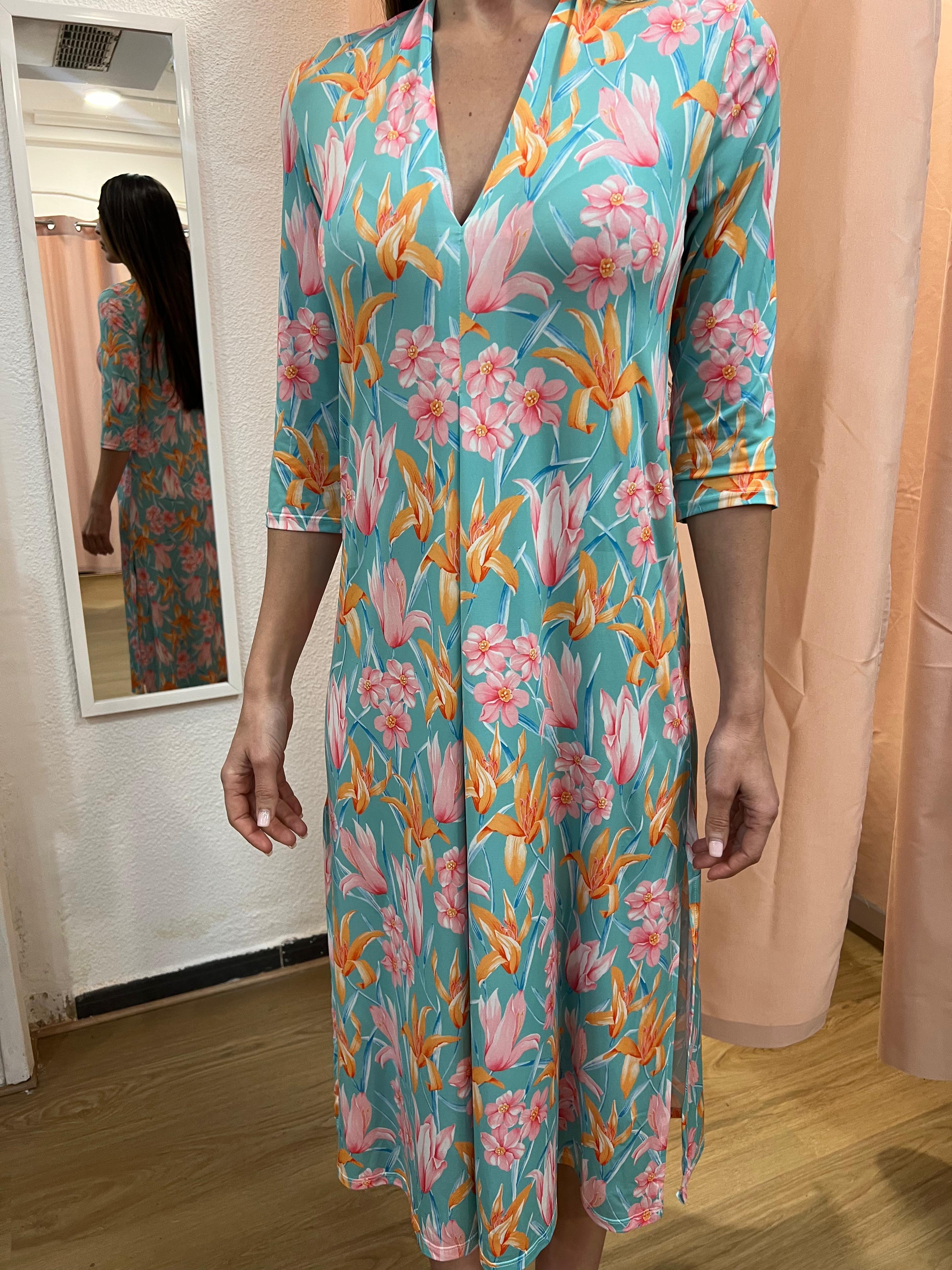 Vestido Midi con pliegue delantero y escote pico estampado