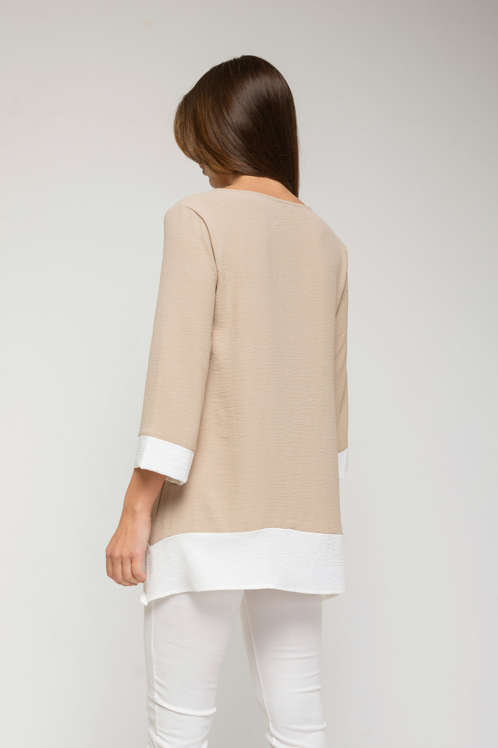 Blusa mujer con bajo y puños en contraste 2