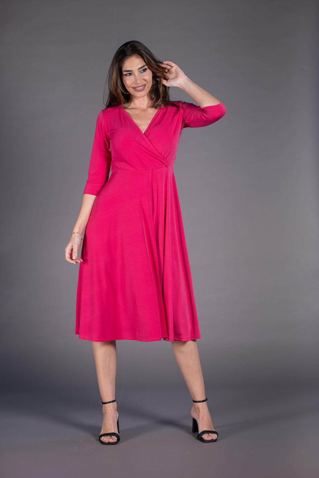 Vestido midi abertura delantera liso fresa